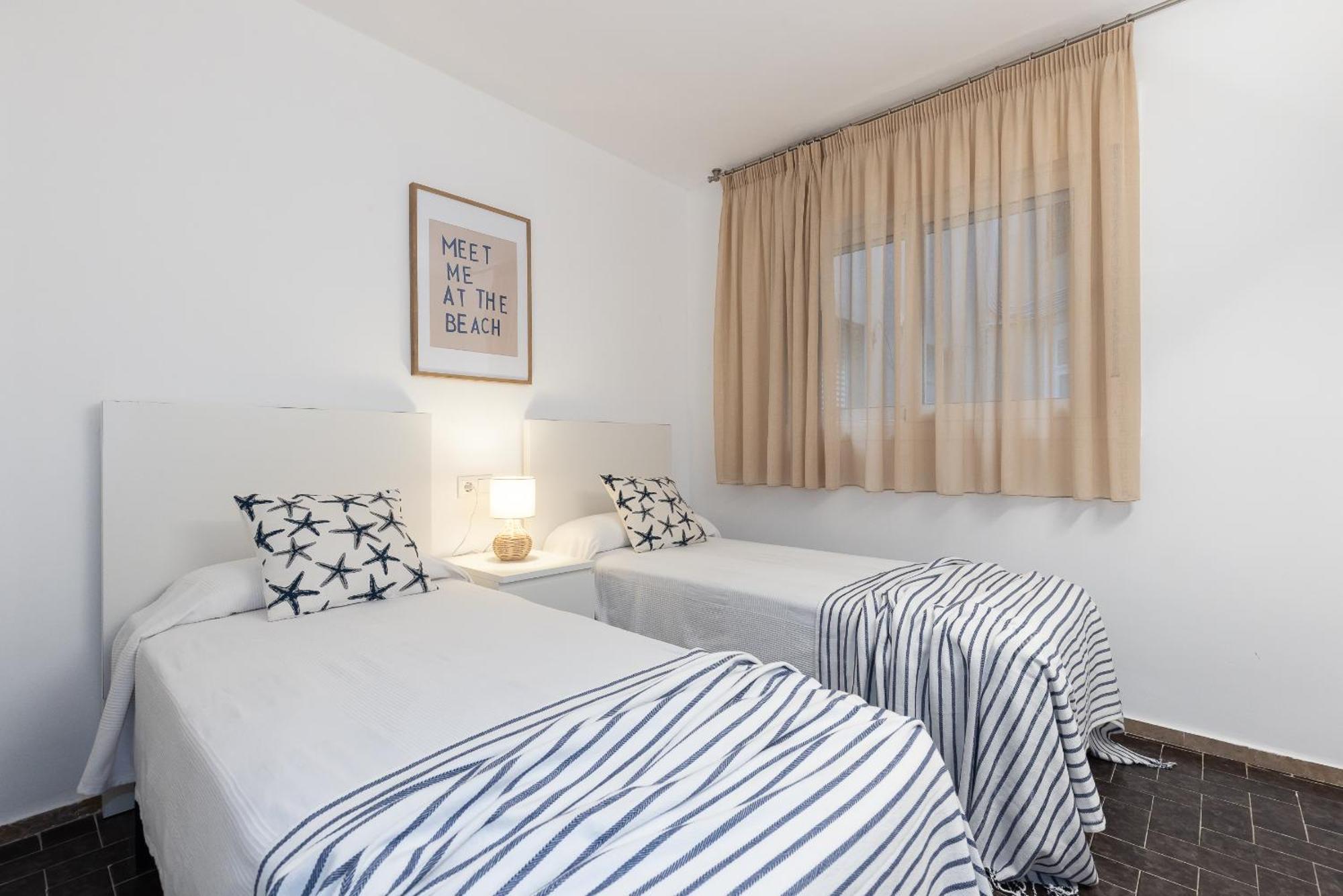 Uhc Dms Family Apartments Cambrils Zimmer foto